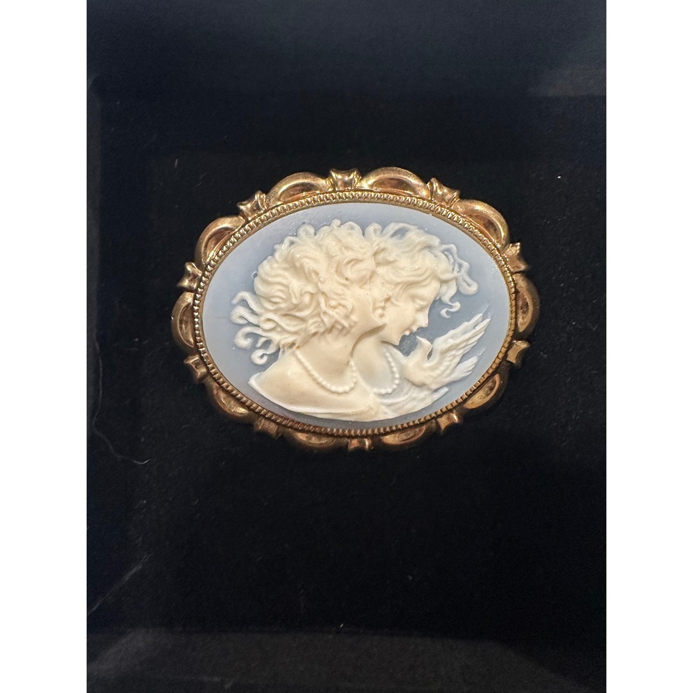 Vintage Blue Cameo twin muse brooch faux gold